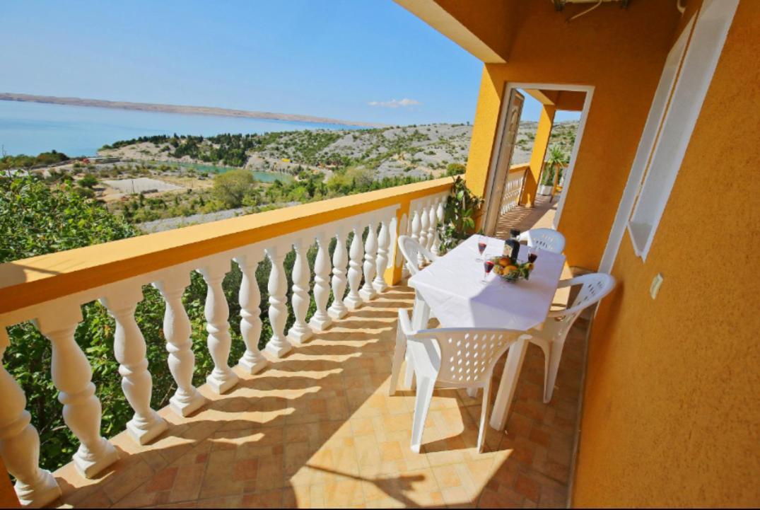 Apartmani Mirjana تريبانج كروشيتسا المظهر الخارجي الصورة