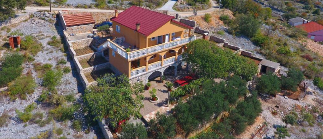 Apartmani Mirjana تريبانج كروشيتسا المظهر الخارجي الصورة
